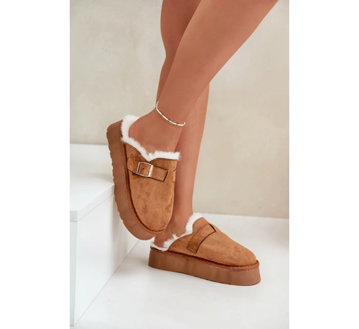 Kapcie Damskie Na Grubej Podeszwie Z Futerkiem I Klamrą Camel Linneola Kapcie Damskie Na Grubej Podeszwie Z Futerkiem I Klamrą Camel Linneola