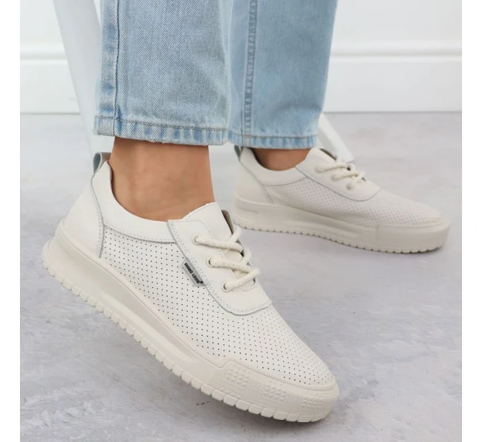 Černé dámské kožené tenisky na podpatku Sergio model 21904571 - LEONE