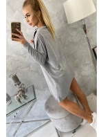 Oversize mikina s asymetrickými bokmi šedá