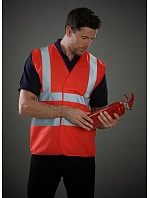 Bezpečnostná vesta Yoko HVW 100 Hi-Vis 79.W100 v malinovej farbe Bezpečnostná vesta Yoko HVW 100 Hi-Vis 79.W100 v malinovej farbe