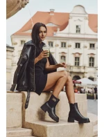 Dámské kotníkové boty se zlatým detailem zateplené černé model 21710118 - Boto Dámské kotníkové boty se zlatým detailem zateplené černé model 21710118 - Boto