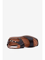 Kožené sandály na  Černé model 22125796 - Maciejka
