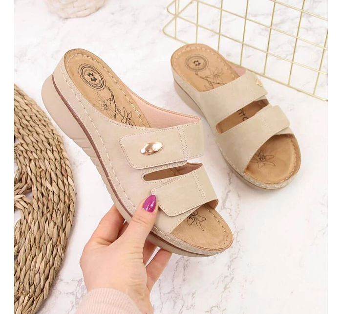 Žabky na suchý zips eVento W EVE224B beige