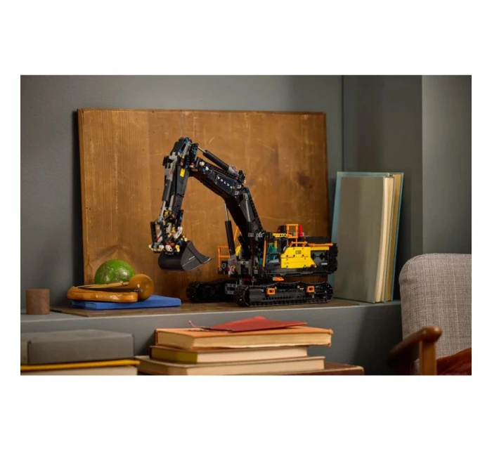 LEGO Technic 42215 Volvo EC500 Hybridné rýpadlo