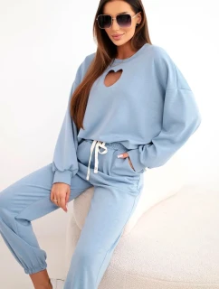 Dámska súprava s maslom a džínsami s výrezom v tvare srdca