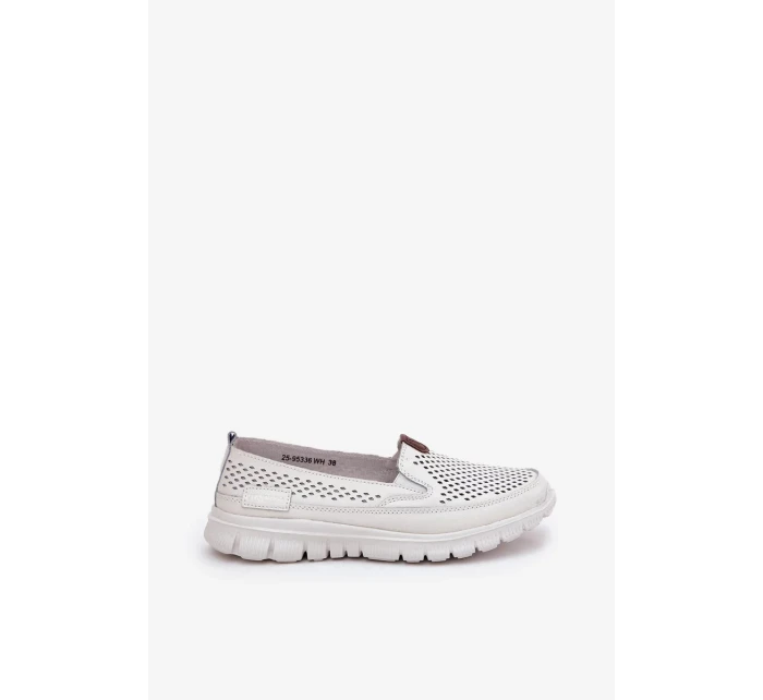 Dámske perforované baleríny z prírodnej kože Vinceza - biele