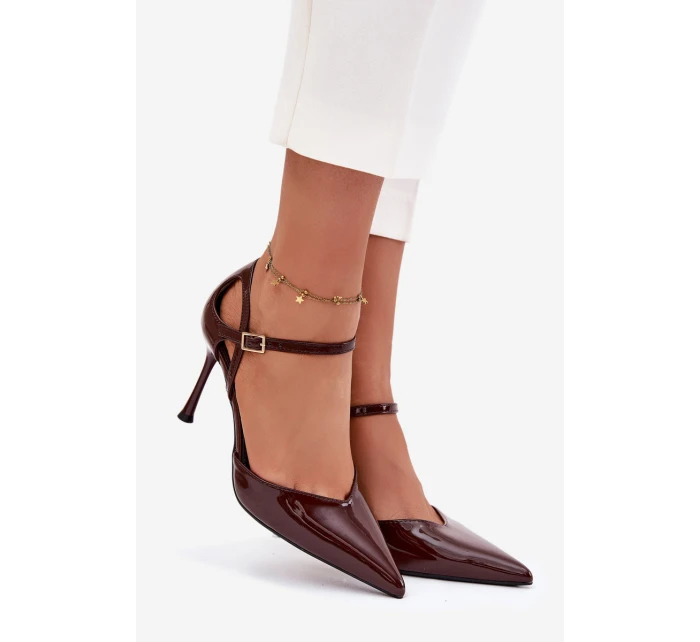 Lakované lodičky s páskem čokoládové model 21788340 - Boto