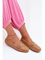 Dámske mokasíny so zlatou retiazkou a imitáciou semišu Camel Amaretto Dámske mokasíny so zlatou retiazkou a imitáciou semišu Camel Amaretto