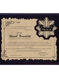 Dyplom z tworzywa sztucznego z model 21829320 grawerowany