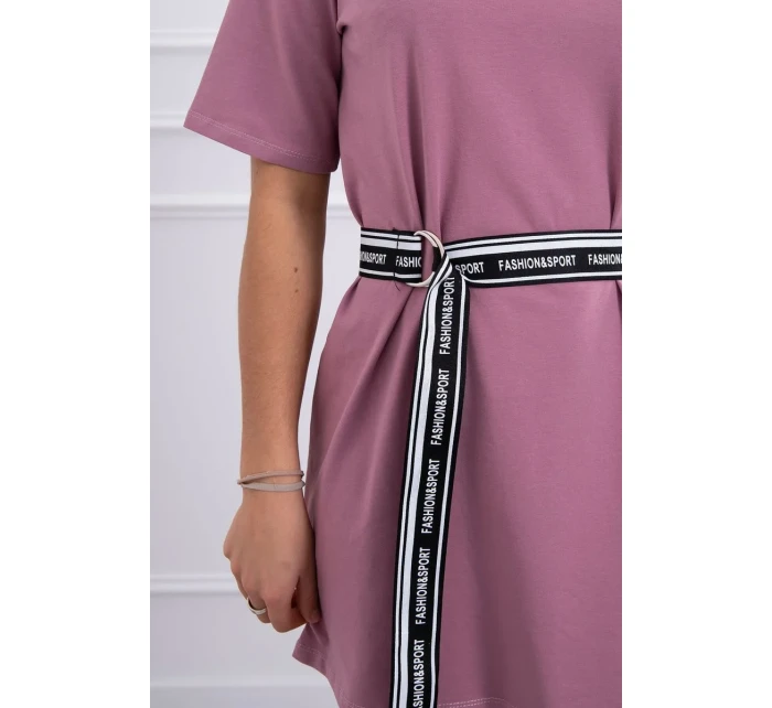 Šaty s ozdobným páskem tmavě růžové Šaty s ozdobným páskem tmavě růžové