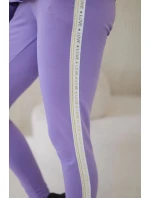 Dámska bavlnená súprava s pruhmi a sťahovacím lemom fialová Dámska bavlnená súprava s pruhmi a sťahovacím lemom fialová