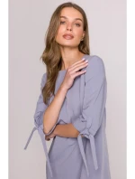 Šaty áčkového střihu s rukávy šedá model 20966070 - STYLOVE Šaty áčkového střihu s rukávy šedá model 20966070 - STYLOVE