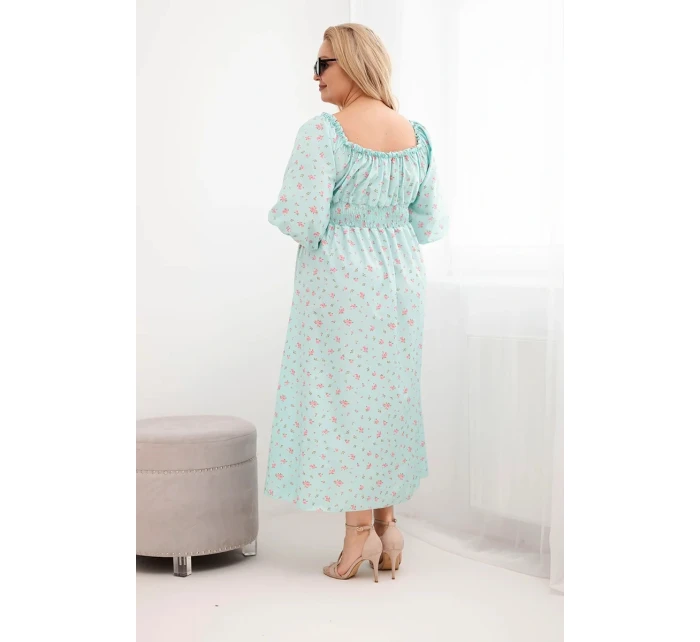 Dámská šaty Plus Size s výstřihem na model 21959148 a elastickým pasem mátová - K-Fashion