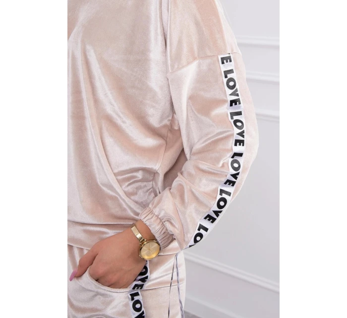 model 22014121 béžová velurová sada - K-Fashion