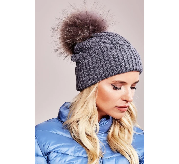 Čiapka model 208262 AT