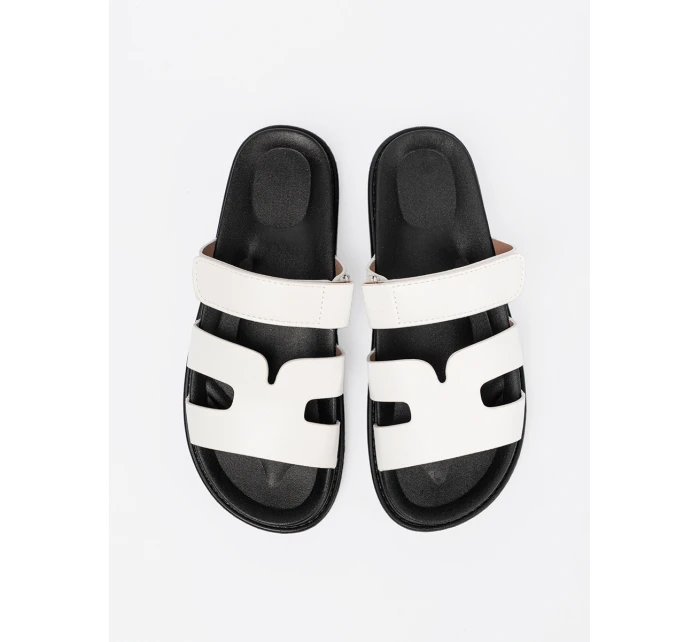 Módne biele dámske ponožky na platforme Módne biele dámske ponožky na platforme