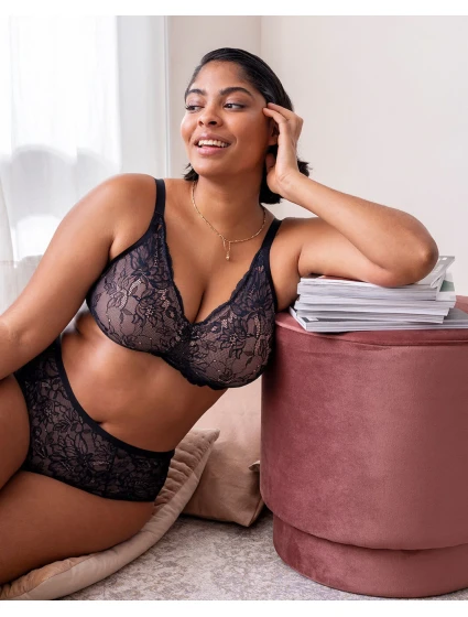 Kalhotky Amourette Charm model 8884772 černé - Triumph