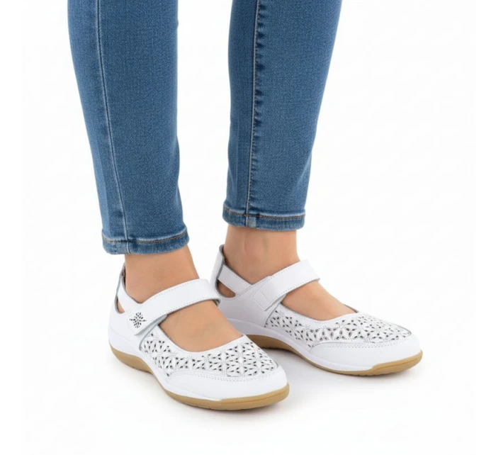 Dámska kožená poltopánka so suchým zipsom biela Jezzi 9763