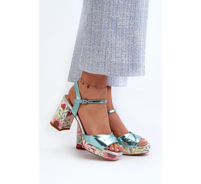 Dámské sandály na podpatku s květinami D&A model 21660335 modré - S.Barski