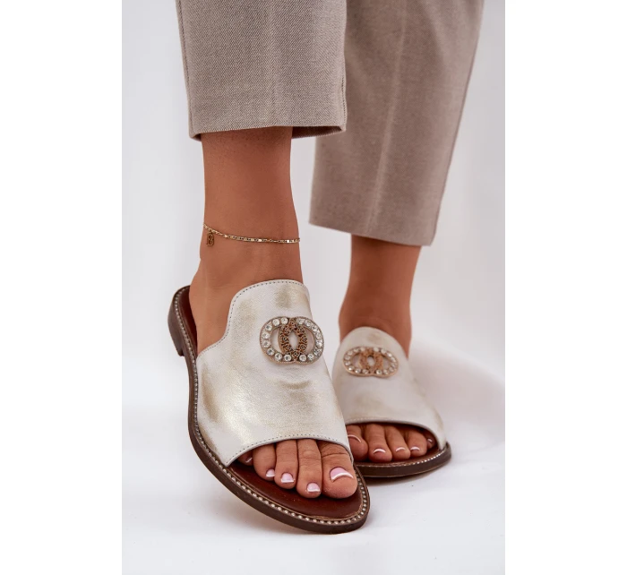 Elegantní Dámské Kožené Pantofle S Dekorací  Zlatý model 21686276 - Zazoo