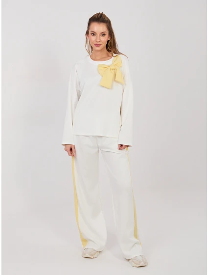 Spodnie dresowe IT DR model 22314596 ecru - FPrice Spodnie dresowe IT DR model 22314596 ecru - FPrice