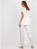 Dámske biele saténové pyžamo s košeľou a nohavicami